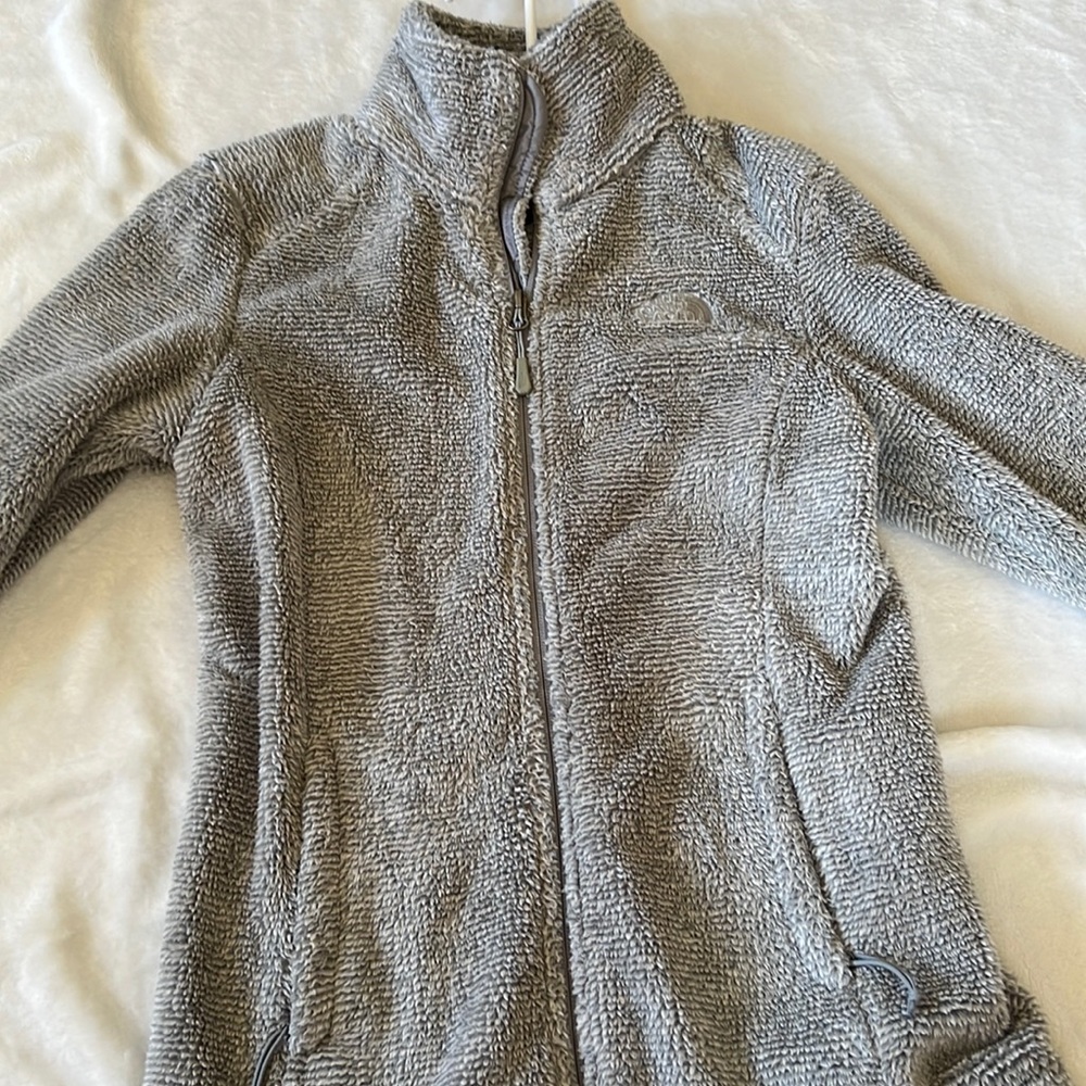 Gray sweater from NORTH FACE! Brand new! Never wore!